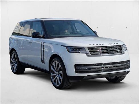 New 2025 Land Rover Range Rover SE image 7