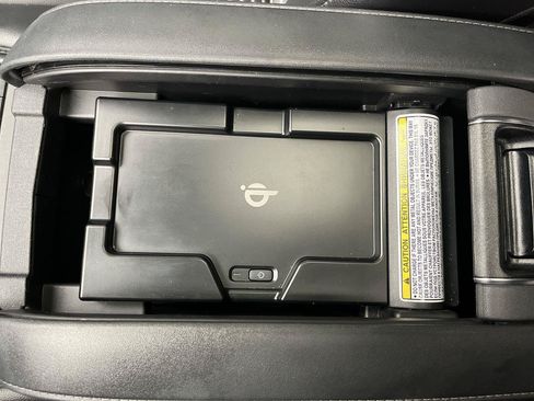 Used 2022 Toyota Highlander XSE AWD/4WD image 26