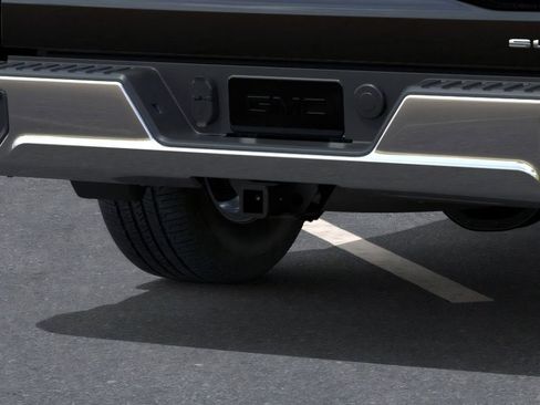 New 2026 GMC Sierra 1500 SLE image 14