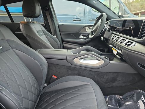 New 2026 Mercedes-Benz GLE 63 AMG S image 10