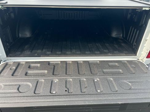 Used 2023 Ford F150 Raptor w/ Equipment Group 802A Raptor R AWD/4WD image 15