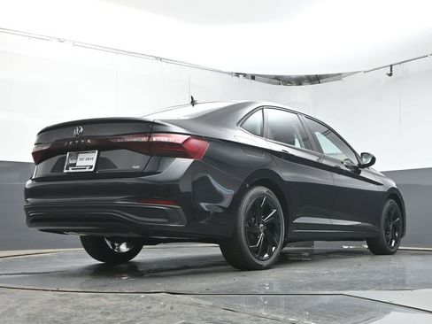 New 2026 Volkswagen Jetta SE FWD image 37