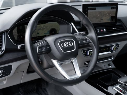 Certified 2022 Audi Q5 2.0T Premium Plus w/ Premium Plus Package image 11