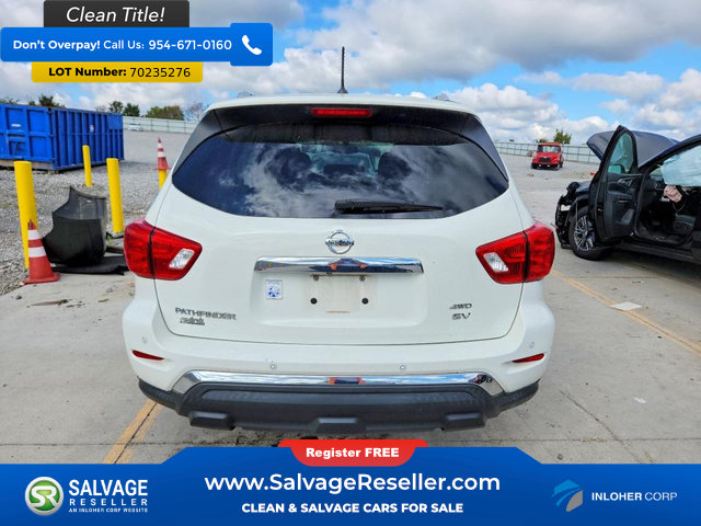 Used 2018 Nissan Pathfinder SV AWD/4WD image 8