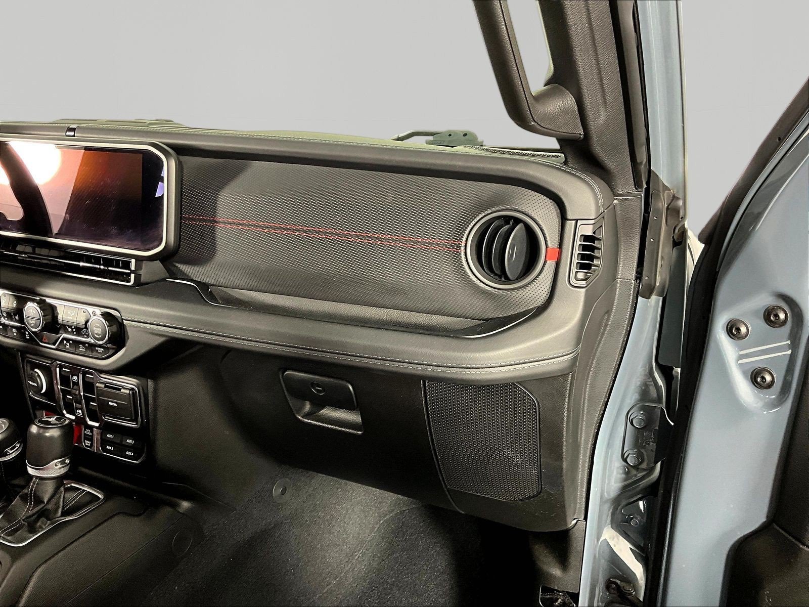 Used 2024 Jeep Wrangler Unlimited Rubicon 392 AWD/4WD image 26