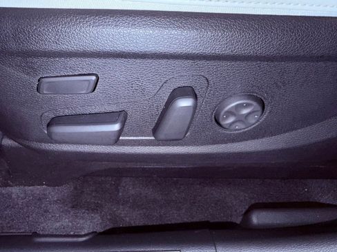 Used 2024 Kia Telluride SX Prestige image 25