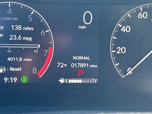Used 2024 Honda HR-V Sport image 26