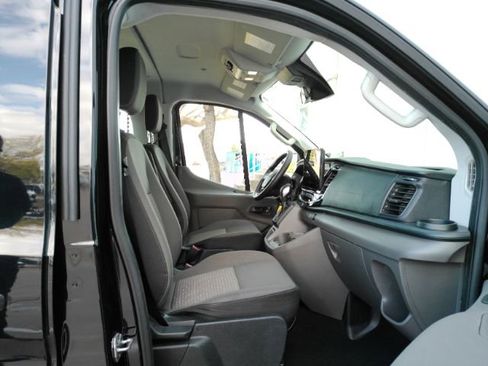 Used 2025 Ford Transit 350 XLT image 22