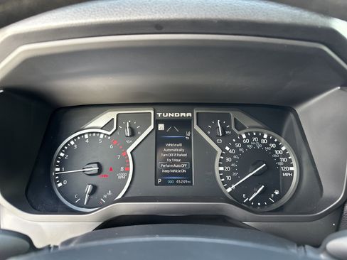 Used 2024 Toyota Tundra SR5 w/ SR5 Convenience Package RWD image 21