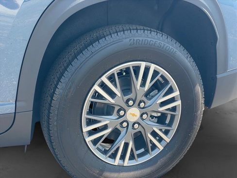 New 2026 Chevrolet Traverse LT FWD image 26