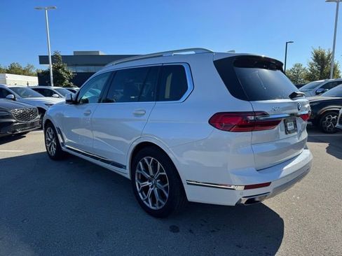 Used 2020 BMW X7 xDrive40i w/ Cold Weather Package image 4