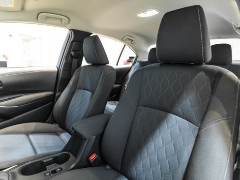 Used 2024 Toyota Corolla LE FWD image 6