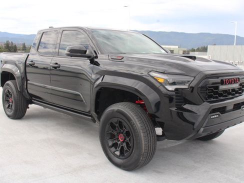 Certified 2025 Toyota Tacoma TRD Pro w/ Tow Tech Package AWD/4WD image 2