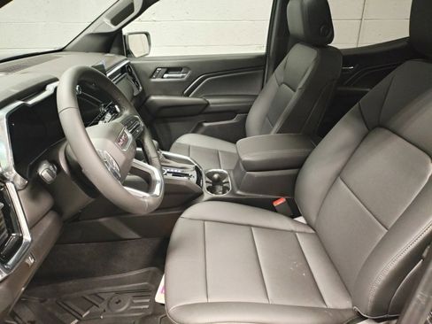 New 2026 GMC Canyon Elevation w/ Convenience Package image 22