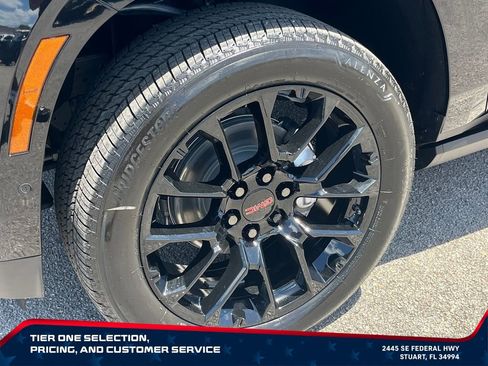New 2026 GMC Yukon XL Denali AWD/4WD image 23