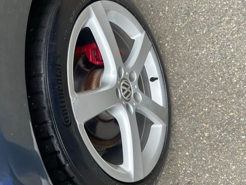 Used 2013 Volkswagen GTI 2-Door image 10