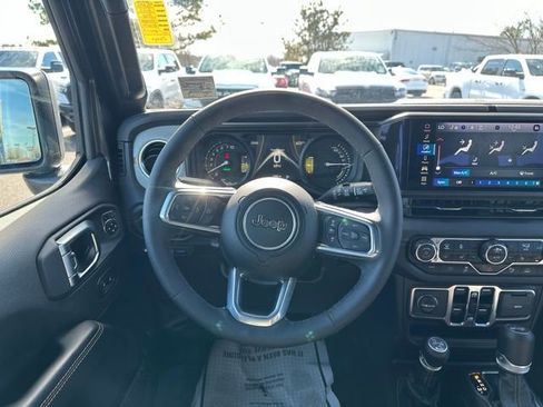 Used 2025 Jeep Wrangler Sahara 4xe w/ Safety Group image 20