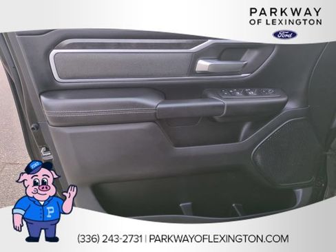 Used 2022 RAM 1500 Big Horn AWD/4WD image 12