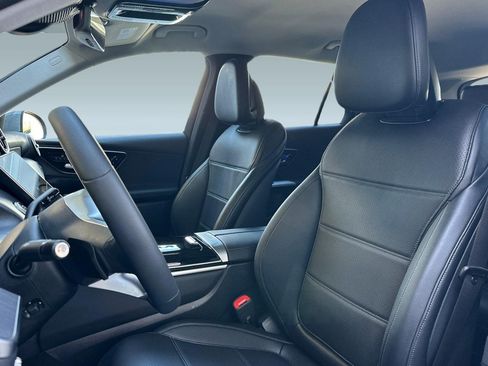 Used 2026 Mercedes-Benz GLC 350e 4MATIC image 20