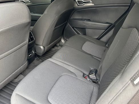 New 2026 Kia Sportage LX w/ LX Convenience Package image 8