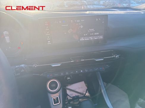 Used 2024 Dodge Hornet GT w/ GT Blacktop Package image 16