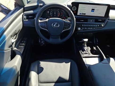 Certified 2024 Lexus ES 350 w/ Premium Package FWD image 12