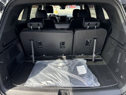 New 2026 GMC Acadia Elevation w/ Black Edition FWD image 25