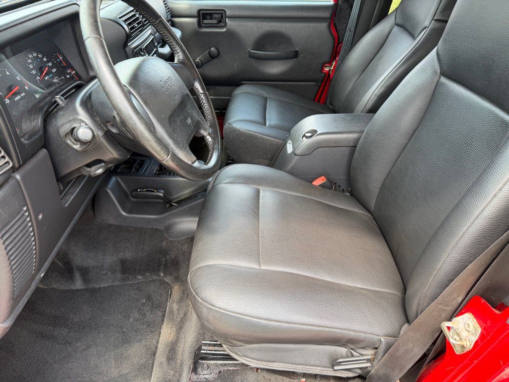 Used 2003 Jeep Wrangler Sport AWD/4WD image 9