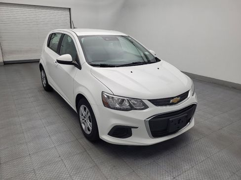 Used 2020 Chevrolet Sonic LT FWD image 13