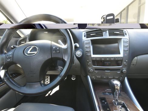Used 2007 Lexus IS 250 RWD image 7