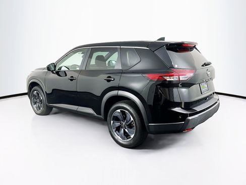 Used 2025 Nissan Rogue SV FWD image 5