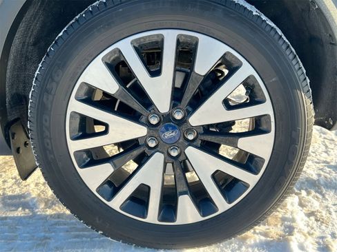 Used 2020 Ford Escape SEL image 14