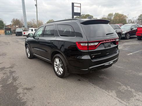Used 2023 Dodge Durango GT image 5