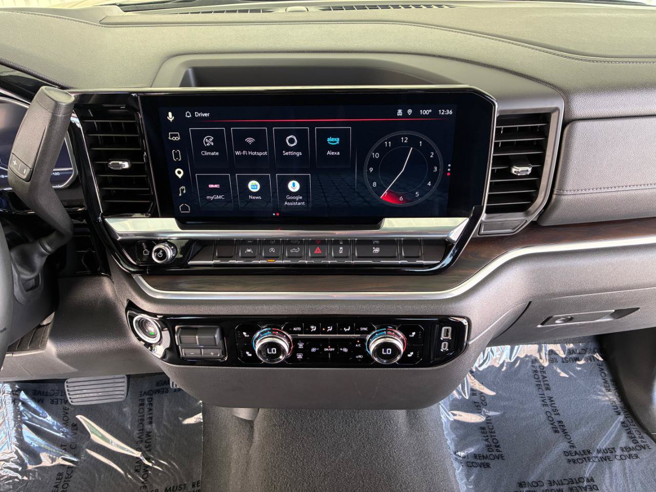 Used 2025 GMC Sierra 1500 SLT AWD/4WD image 19