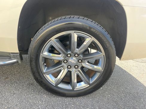 Used 2015 Chevrolet Tahoe LTZ image 25