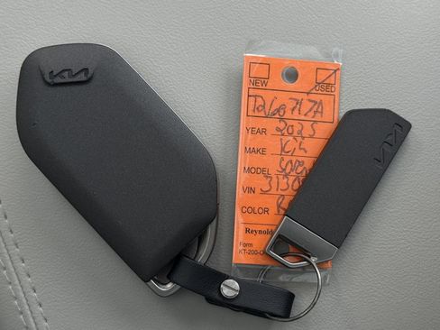 Used 2025 Kia Sorento SX FWD image 47