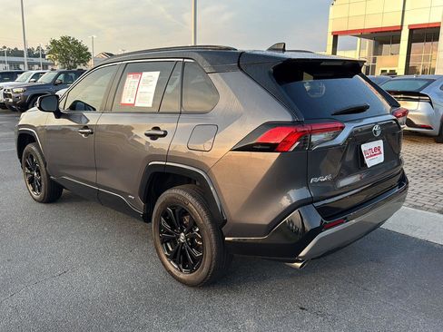 Used 2023 Toyota RAV4 XSE image 3