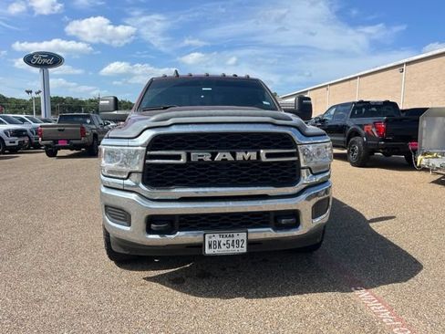 Used 2023 RAM 2500 Tradesman AWD/4WD image 2