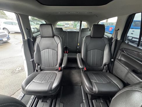 Used 2017 Buick Enclave Leather image 7