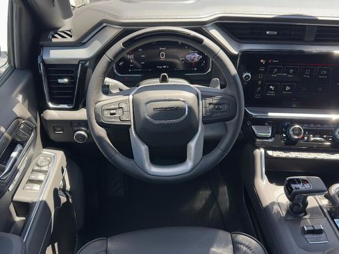 New 2026 GMC Sierra 1500 Denali AWD/4WD image 9