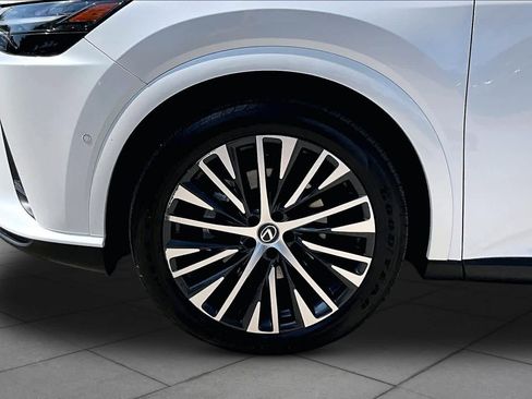 Used 2024 Lexus RX 350 Premium Plus w/ Convenience Package FWD image 11