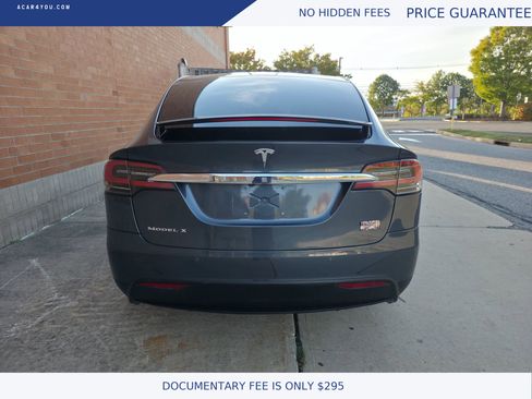 Used 2018 Tesla Model X P100D image 5