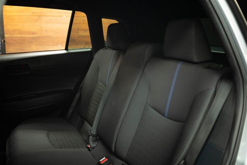 Used 2023 Toyota Corolla Cross AWD Hybrid image 11