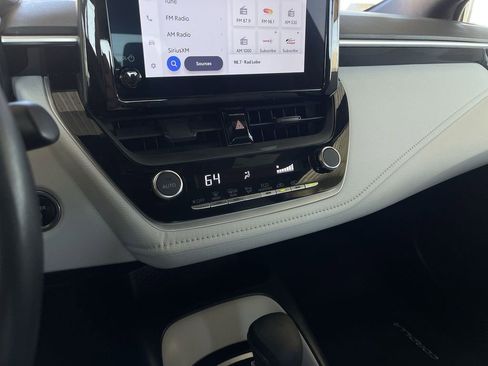 Used 2024 Toyota Corolla SE image 34