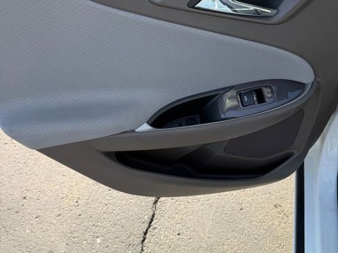 Used 2024 Chevrolet Malibu LT image 10