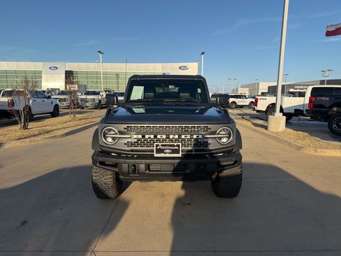 Used 2024 Ford Bronco Badlands image 9