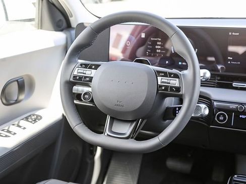 New 2026 Hyundai Ioniq 5 SEL RWD image 17