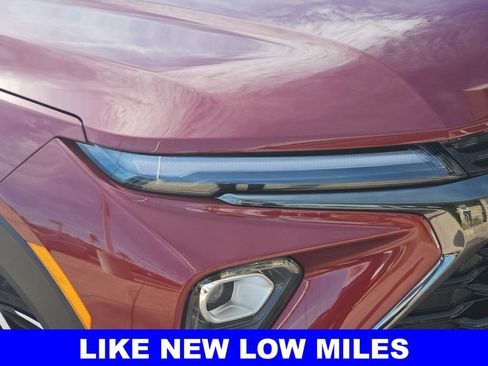 Used 2025 Chevrolet TrailBlazer RS w/ Driver Confidence Package image 33