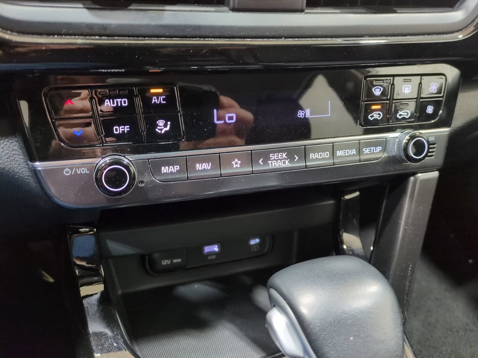Certified 2024 Kia Seltos S FWD image 20