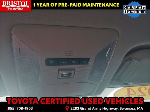 Used 2024 Toyota RAV4 XLE AWD/4WD image 27